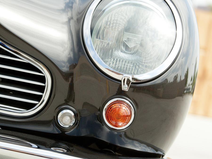 Детали экстерьера Aston Martin DB6 Volante (3635/R) 1967 года  (фото 23 из 32)